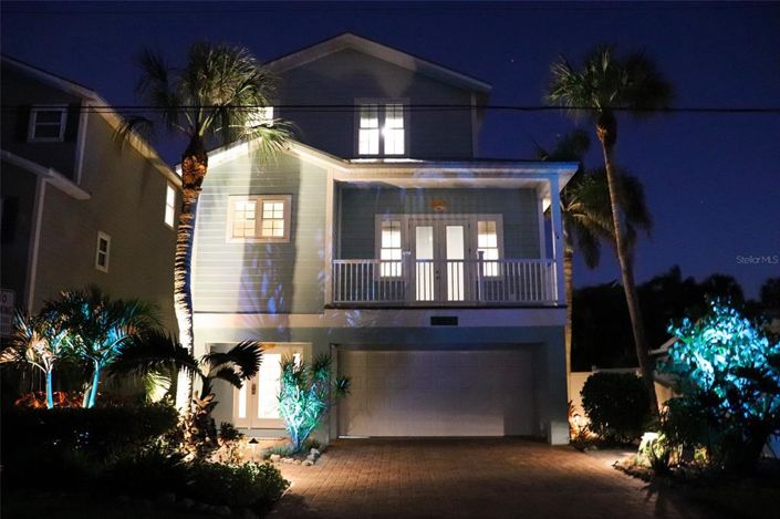 Image No.3-4 Bed Property for sale