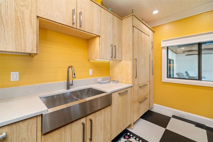 Image No.20-3 Bed Property for sale