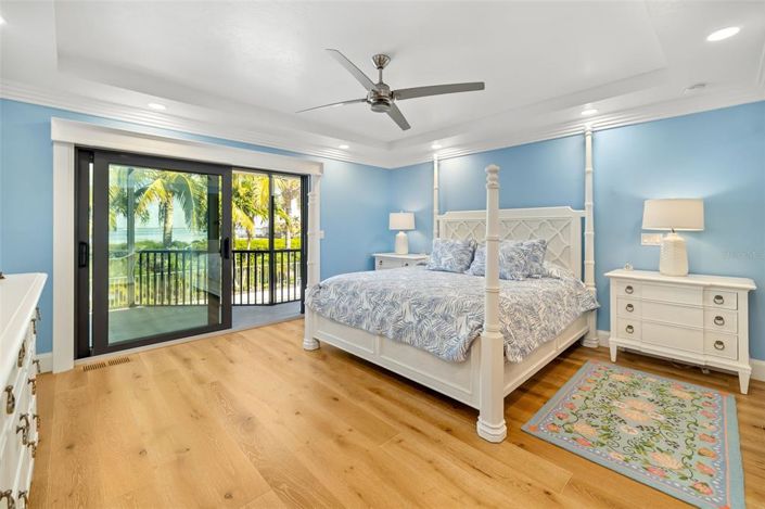 Image No.28-3 Bed Property for sale