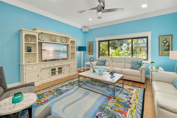 Image No.7-3 Bed Property for sale