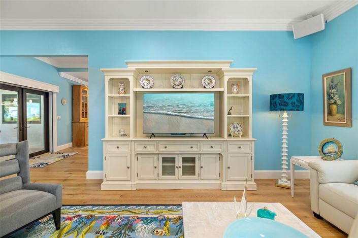 Image No.8-3 Bed Property for sale