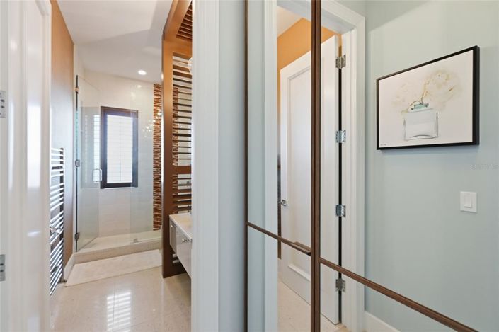 Image No.46-4 Bed Property for sale