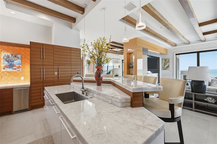 Image No.59-4 Bed Property for sale