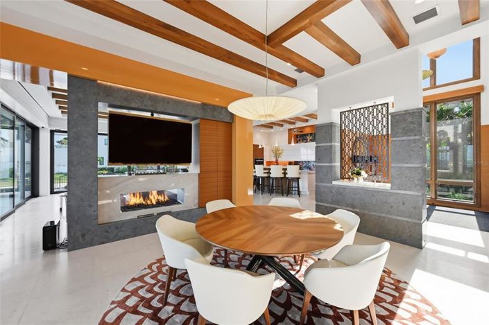 Image No.9-4 Bed Property for sale