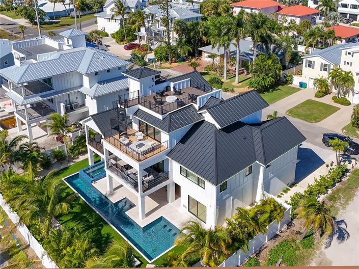 Image No.3-4 Bed Property for sale