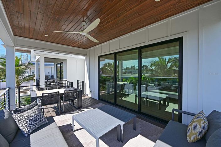 Image No.32-4 Bed Property for sale