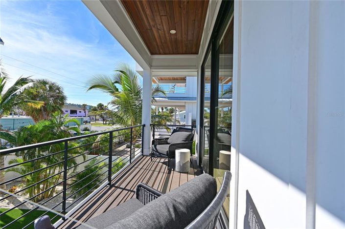 Image No.33-4 Bed Property for sale