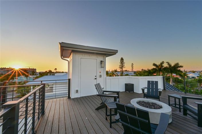 Image No.55-4 Bed Property for sale