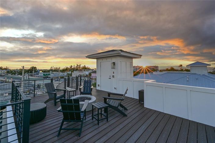 Image No.56-4 Bed Property for sale