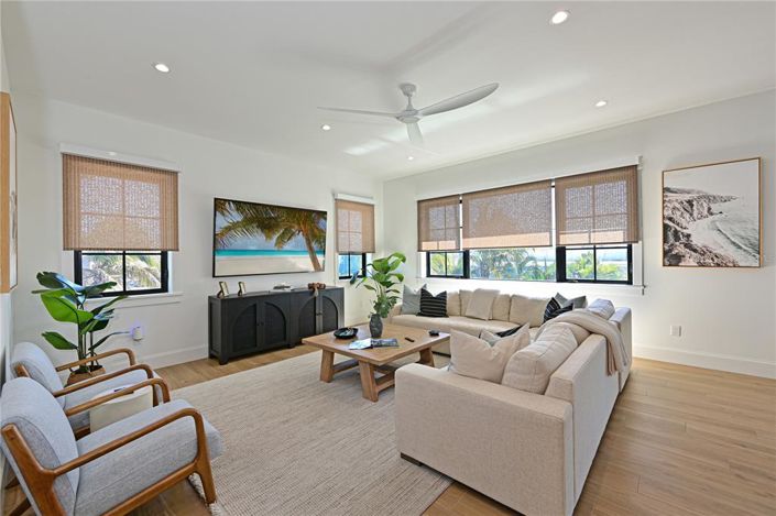 Image No.8-4 Bed Property for sale