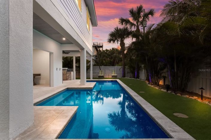 Image No.25-4 Bed Property for sale