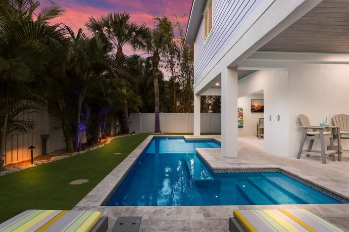 Image No.28-4 Bed Property for sale