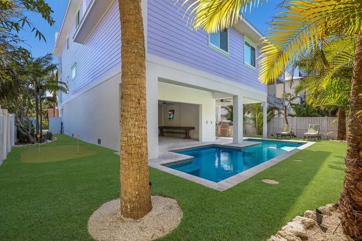 Image No.46-4 Bed Property for sale