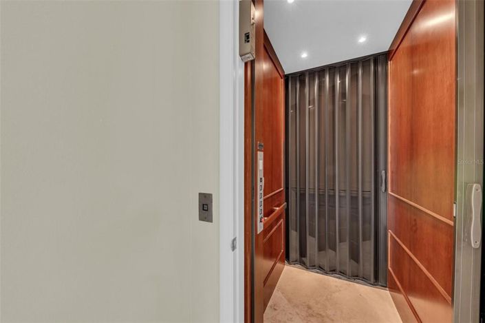 Image No.34-5 Bed Property for sale