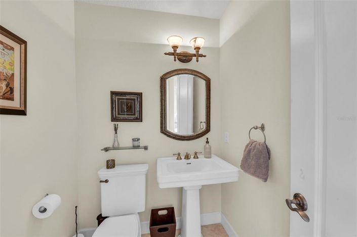 Image No.35-5 Bed Property for sale