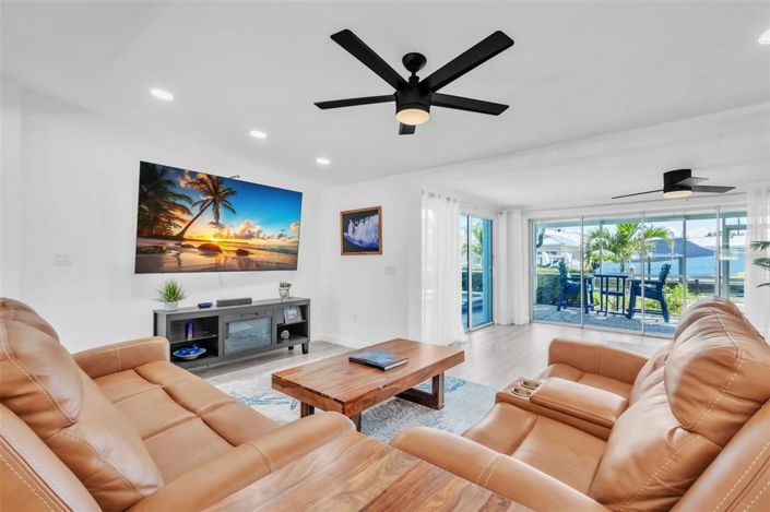 Image No.11-Propriété de 4 chambres à vendre à Holmes Beach