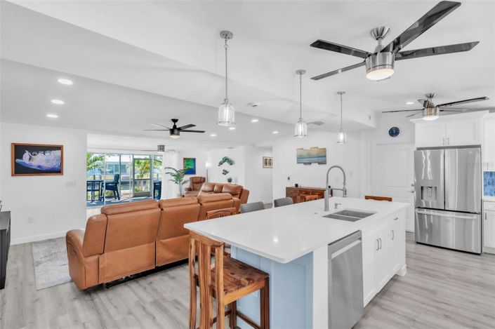 Image No.5-Propriété de 4 chambres à vendre à Holmes Beach