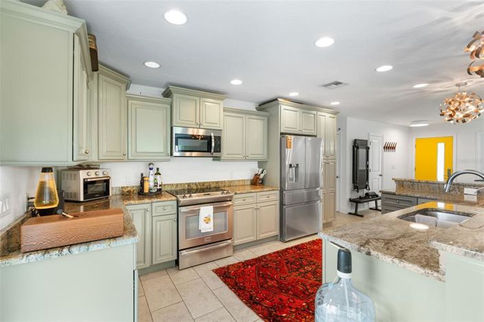 Image No.14-3 Bed Property for sale