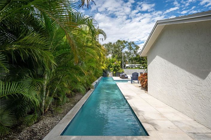 Image No.32-3 Bed Property for sale