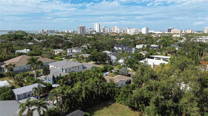 Image No.38-3 Bed Property for sale