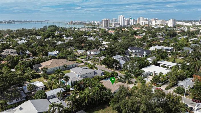 Image No.39-3 Bed Property for sale