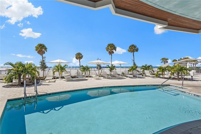 Image No.2-2 Bed Property for sale