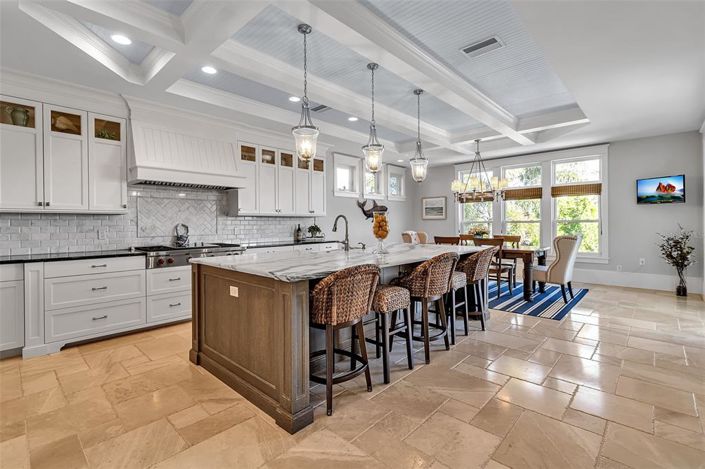 Image No.20-4 Bed Property for sale