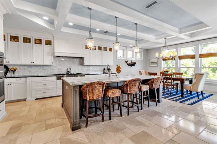 Image No.21-4 Bed Property for sale