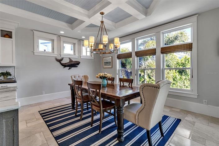 Image No.28-4 Bed Property for sale