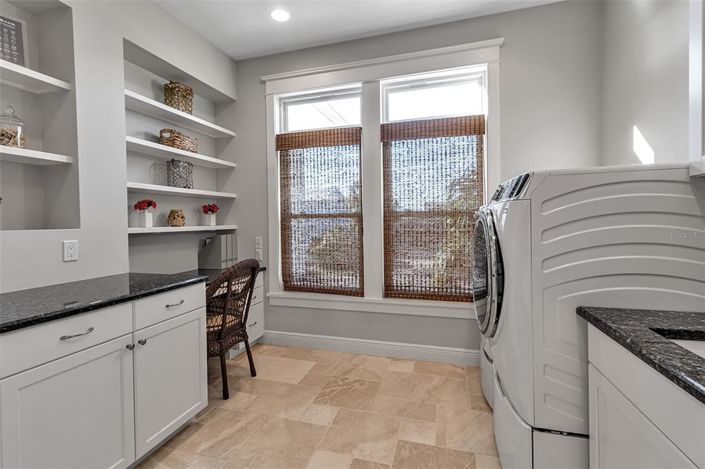 Image No.33-4 Bed Property for sale