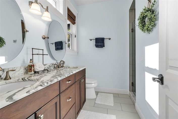 Image No.38-4 Bed Property for sale