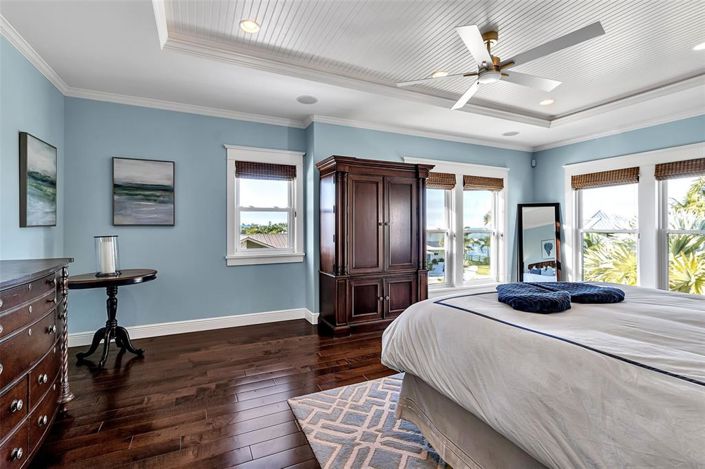 Image No.57-4 Bed Property for sale