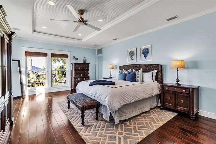 Image No.58-4 Bed Property for sale