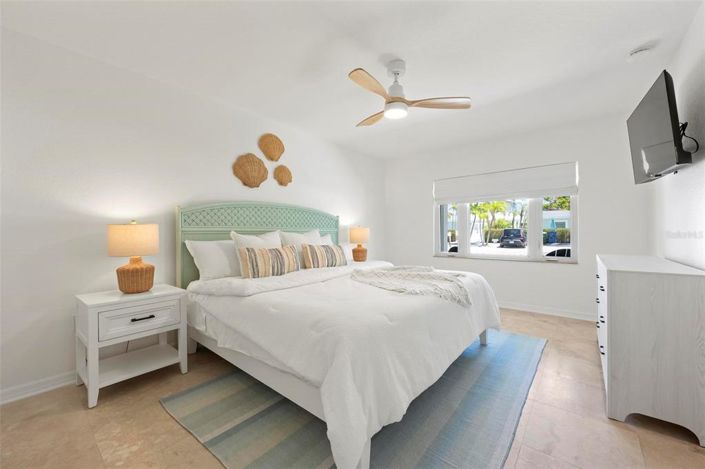 Image No.31-3 Bed Property for sale