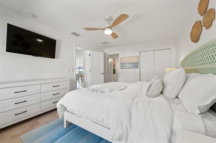 Image No.34-3 Bed Property for sale