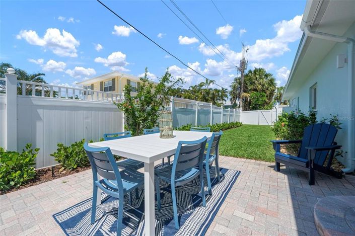 Image No.57-3 Bed Property for sale