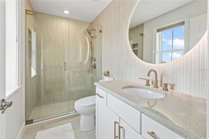 Image No.28-5 Bed Property for sale