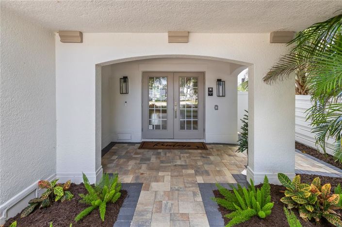 Image No.6-5 Bed Property for sale