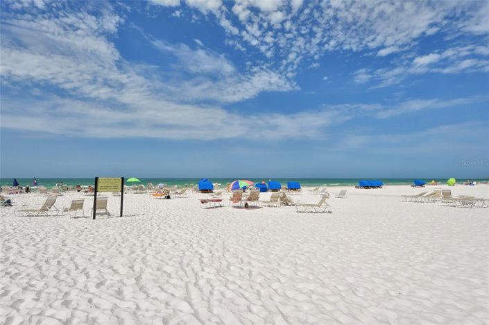 Image No.16-2 Bed Property for sale