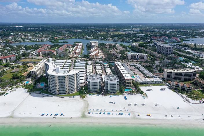 Image No.2-2 Bed Property for sale