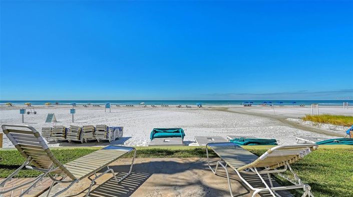 Image No.7-2 Bed Property for sale