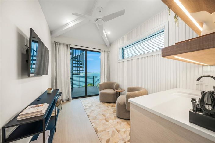 Image No.24-5 Bed Property for sale