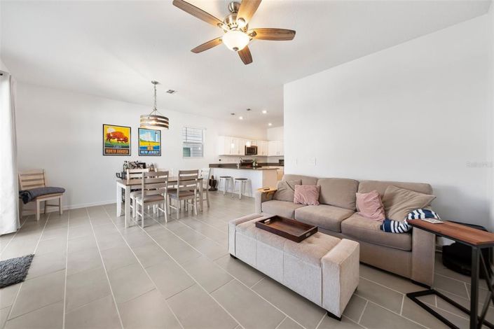 Image No.12-3 Bed Townhouse for sale