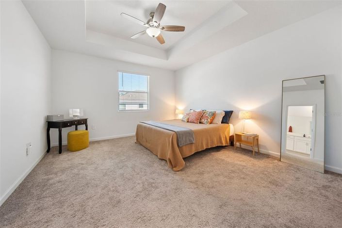 Image No.19-3 Bed Townhouse for sale