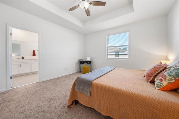 Image No.20-3 Bed Townhouse for sale