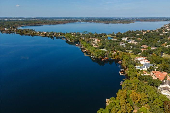 Image No.58-5 Bed Property for sale