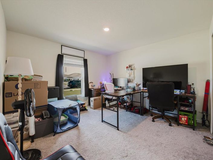 Image No.16-4 Bed Property for sale