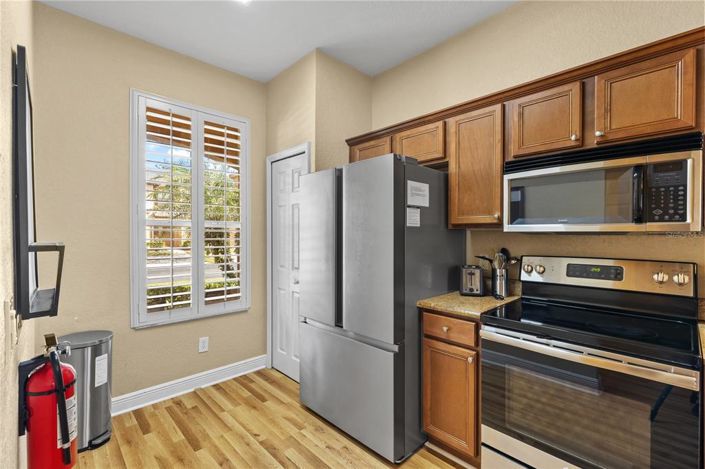 Image No.4-4 Bed Property for sale