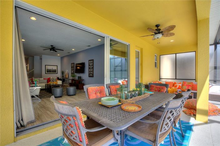 Image No.12-10 Bed Property for sale