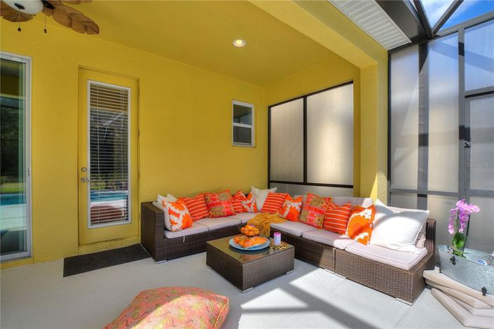 Image No.15-10 Bed Property for sale